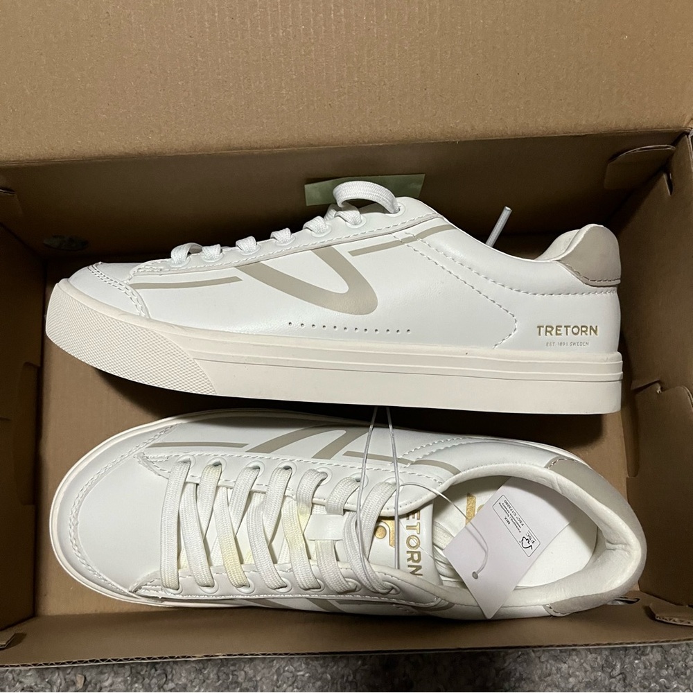 Tretorn Women’s Serve White Sneakers